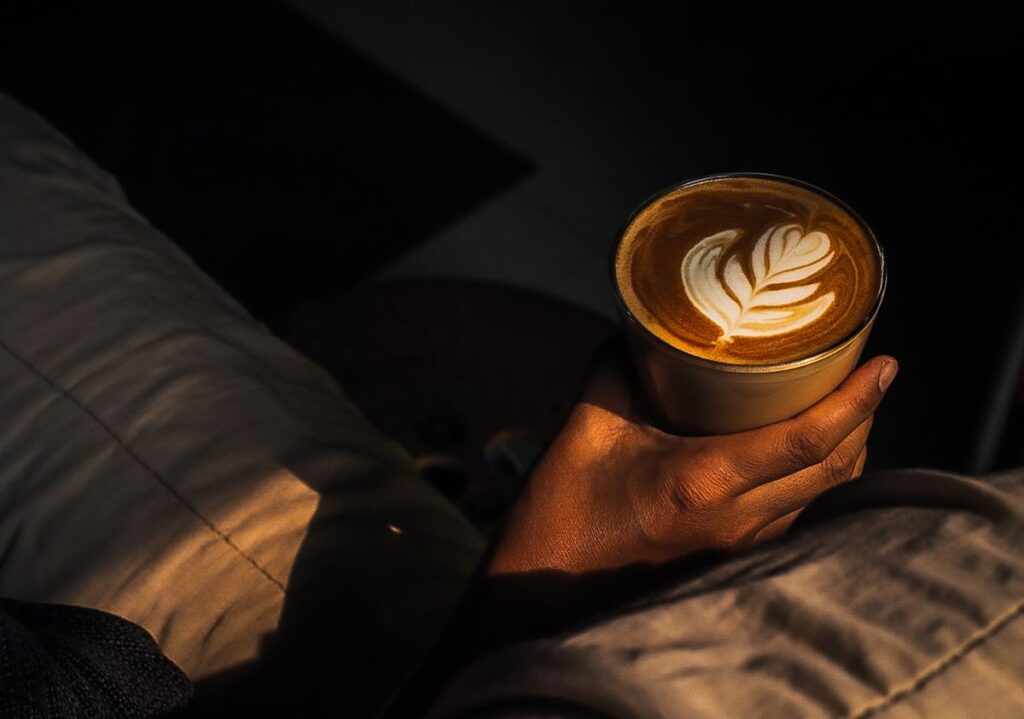 Cappuccino và Latte: Nên chọn gì? Khám phá sự khác biệt và hương vị capuchino